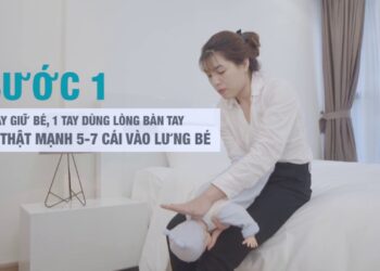 Người Vinhomes: Hướng dẫn sơ cứu trẻ em bị sặc